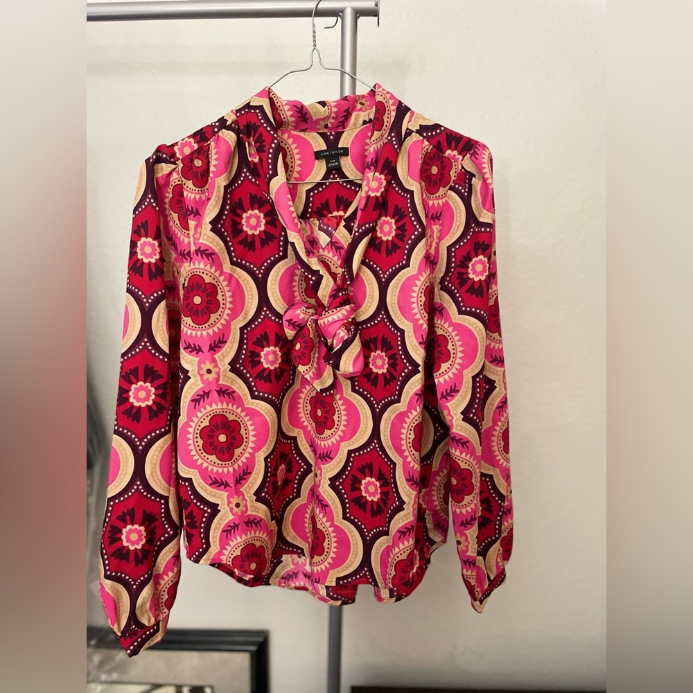 Work Blouse Bundle - 5 items - Picture 3 of 10